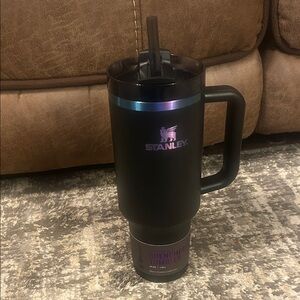 New Stanley Midnight Black Tumbler with Handle